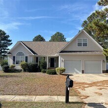 Building Photo - 6217 Castlebrooke Ln