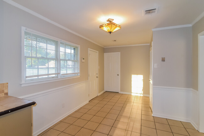 Foto del edificio - 4 Bedroom Home in Montgomery, AL