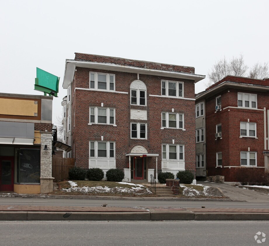 Foto del edificio - 3713 Southwest Tfwy