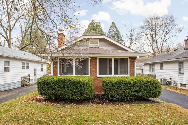 Building Photo - 6115 Ralston Ave