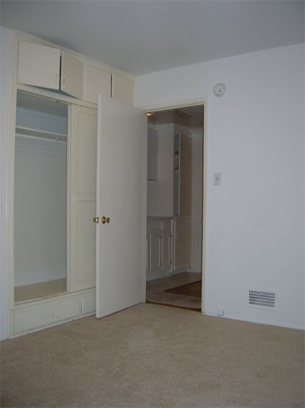 Bedroom Closet - 1958 1/2 S Beverly Glen Blvd