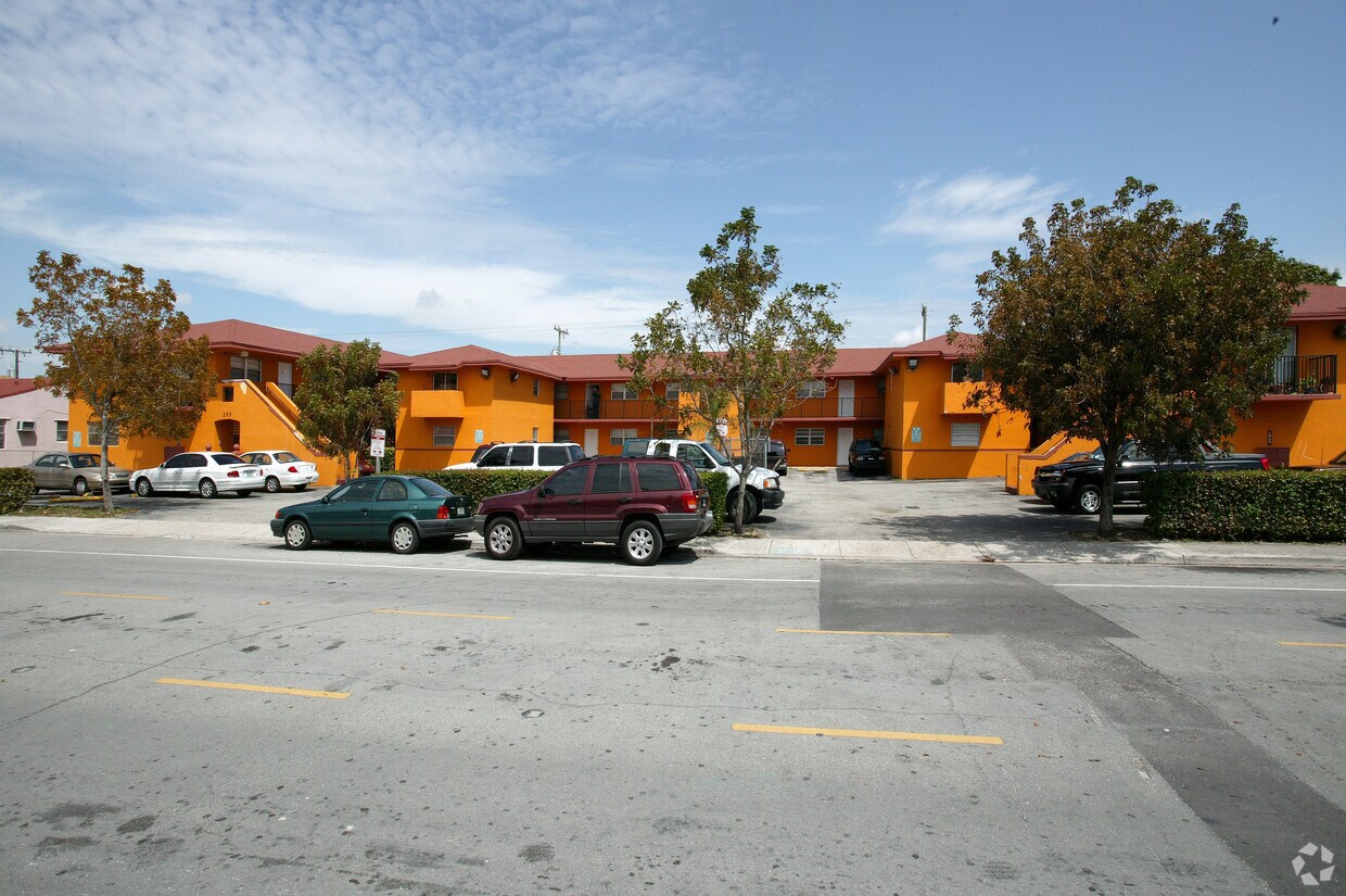 Foto del edificio - 255-275 E 6th St