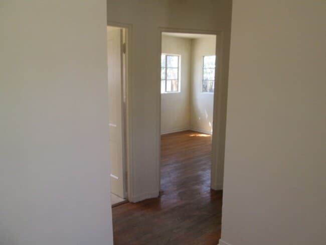 Building Photo - 1201 Princeton Dr NE