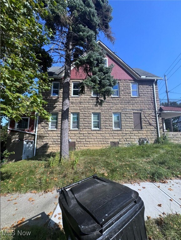 5924 Denison Ave Cleveland, OH 44102 – photo 2