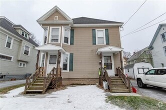 Building Photo - 108 Bishop St