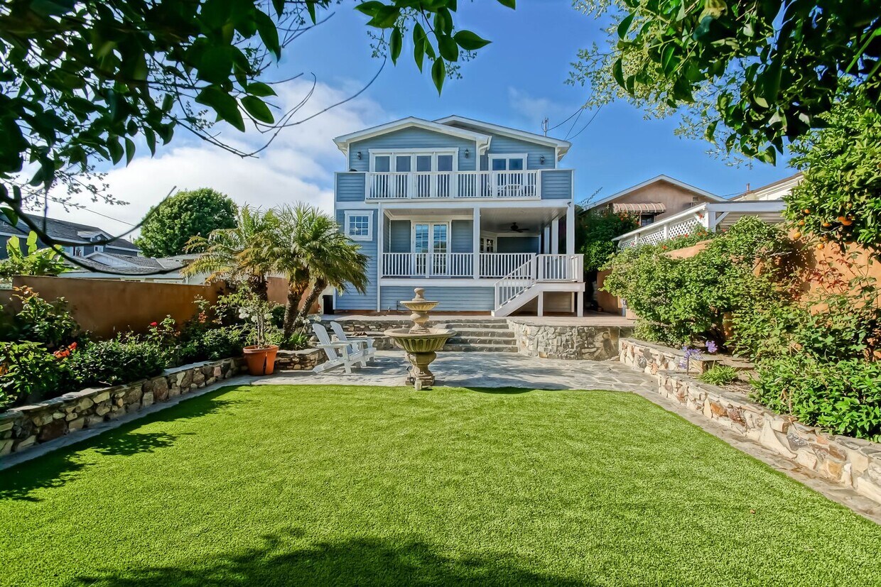 Foto principal - Beautiful, Bright & Spacious, 4BR3.5BA Hil...