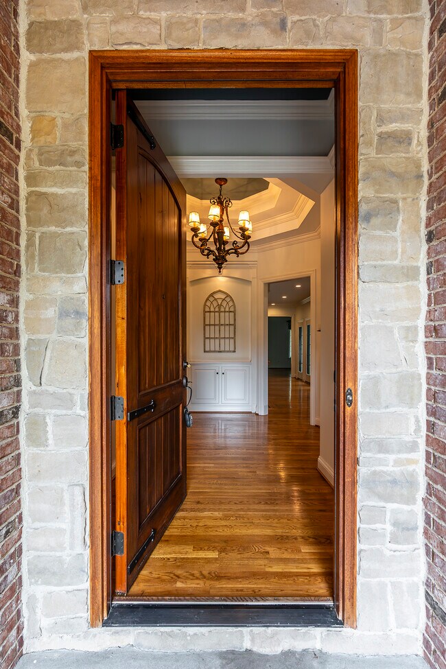 Foto del edificio - 2409 San Milano Pl