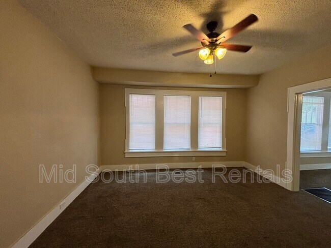 Foto del edificio - 1810 S Rice St