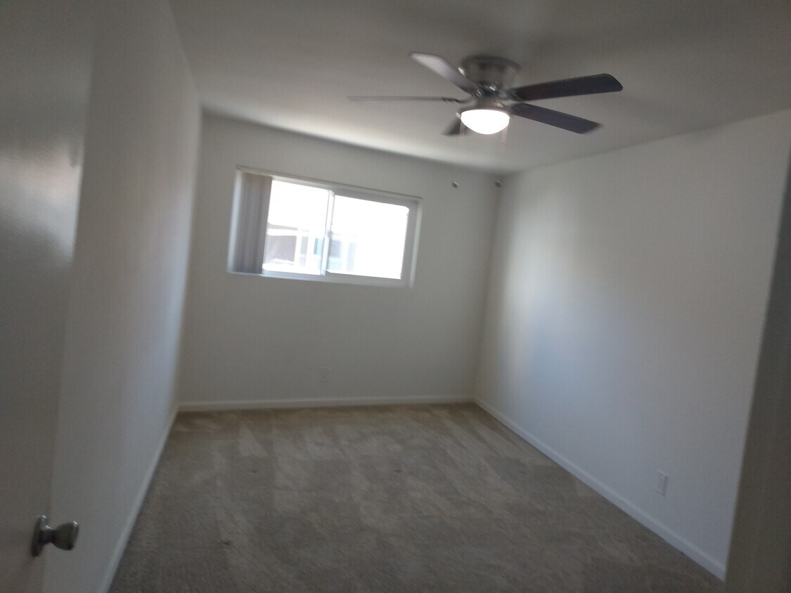 Building Photo - 25233 Loytan St