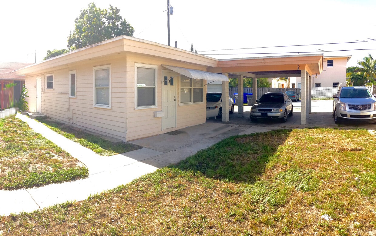 Front of Home - 1941 Pierce St