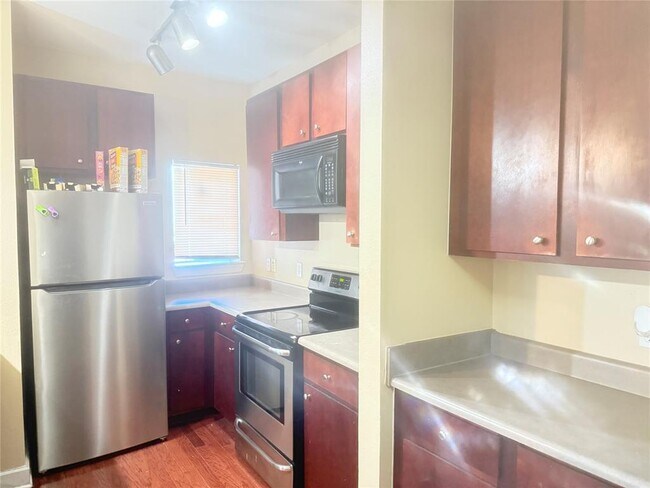 Foto del edificio - 1901 Crossing Pl