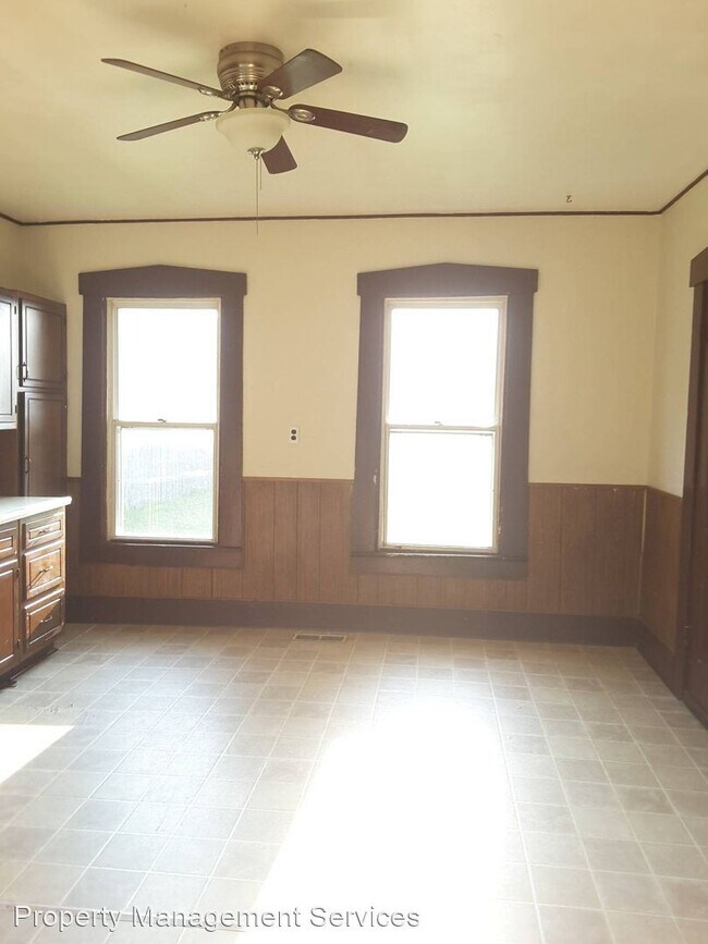 Building Photo - 3 br, 1 bath House - 808 S. 8th St.*