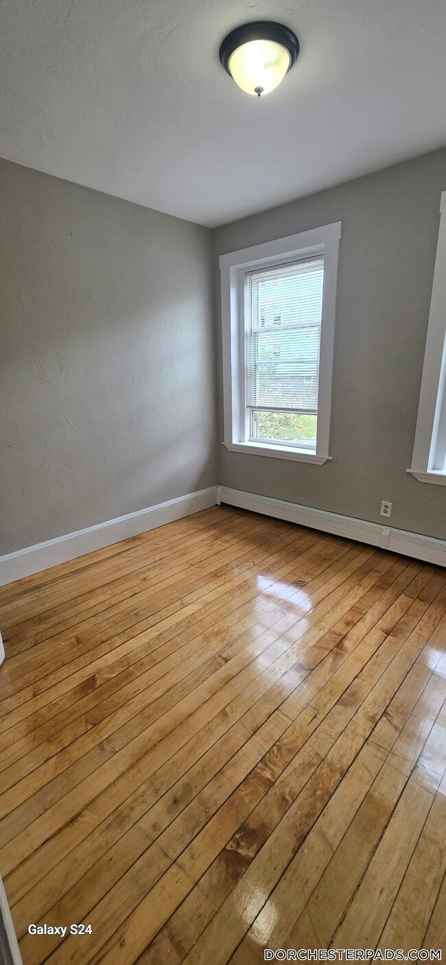 Building Photo - 270 Bowdoin St