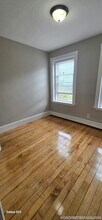 Building Photo - 270 Bowdoin St