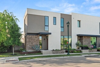 Building Photo - 2524 Doc Reeves St