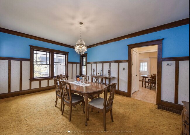 Building Photo - 830 W Galena Blvd