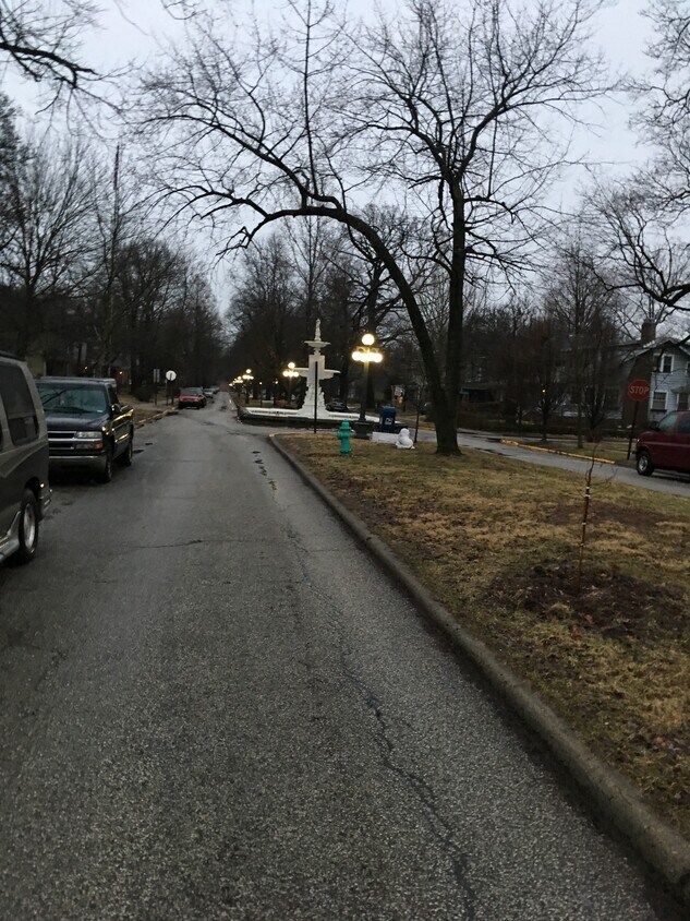 783 Woodruff Pl E Dr, Indianapolis, IN 46201 Townhome Rentals in