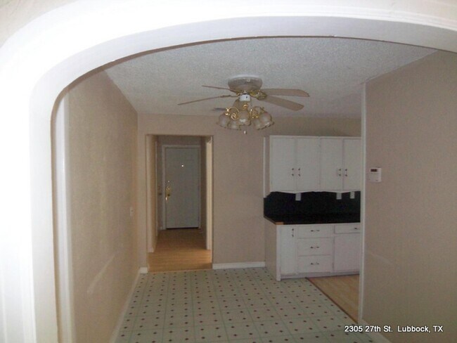 Foto del edificio - 2305 27th St