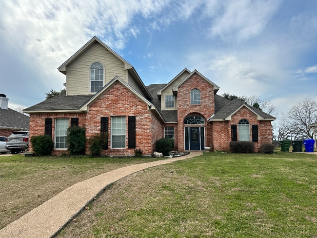 Building Photo - 8617 Jonquil Dr