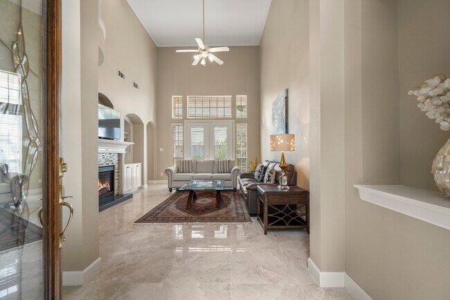 Foto del edificio - 6830 Jasmine Pl