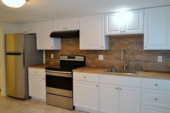 Foto del edificio - 7 Harris Street Unit 1R