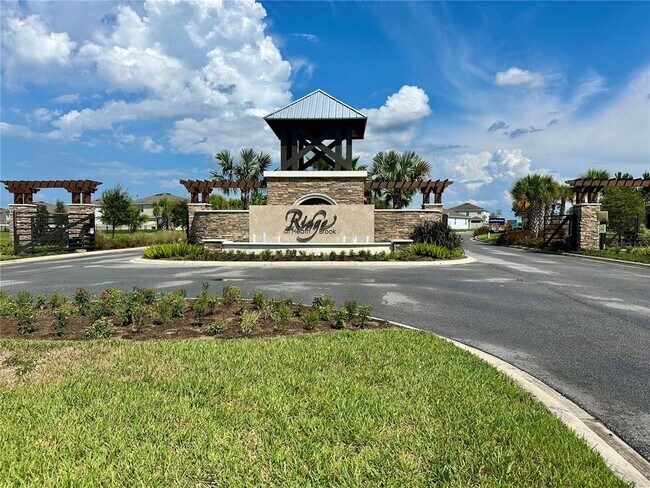 Foto del edificio - 4281 SW 52nd Lane Rd