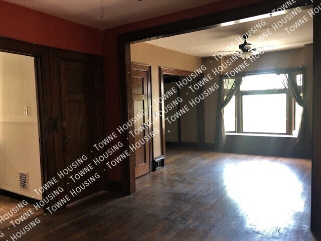 Building Photo - 527 Massachusetts Ave