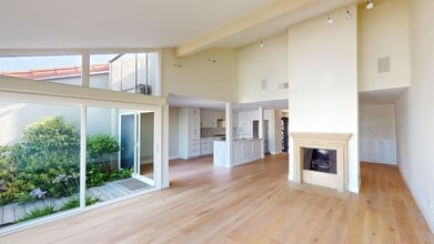 Building Photo - 23 Catspaw Cape