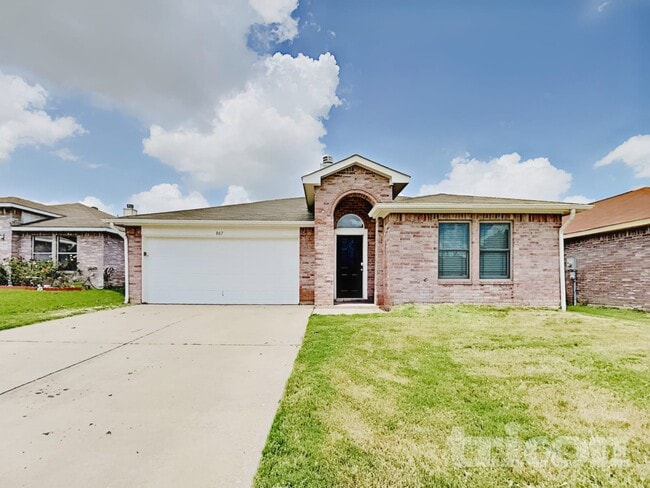 Building Photo - 807 Castlewick Ct