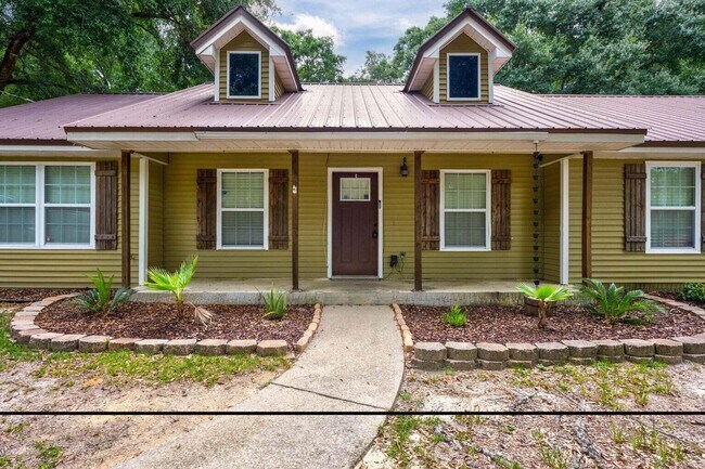 Foto del edificio - 202 Brittany Ln