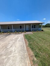 Building Photo - 5113 Ponderosa Dr