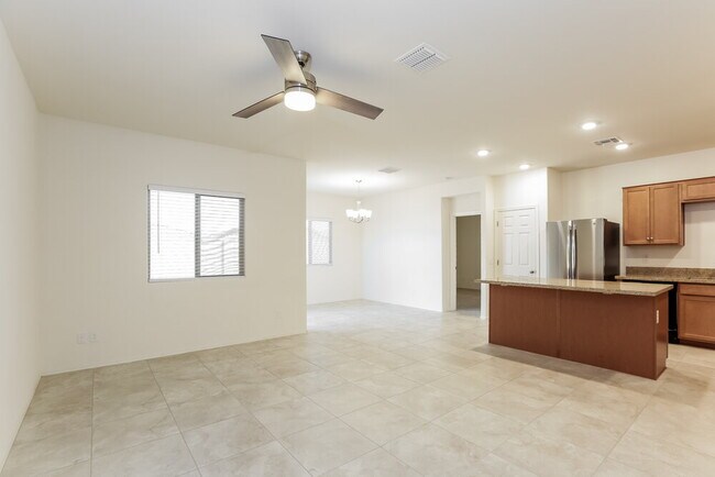 Foto del edificio - 4086 W Winston Dr