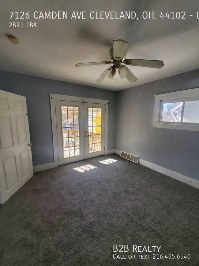 Foto del edificio - 7126 Camden Ave