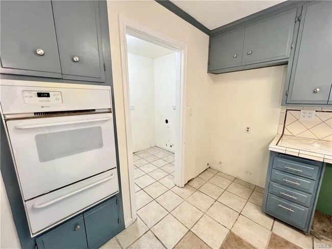 Foto del edificio - 23445 Balmoral Ln