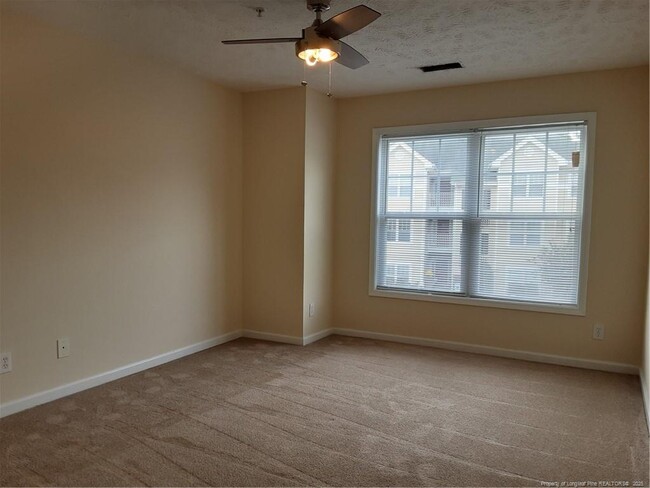 Building Photo - 3315 Harbour Pointe Pl
