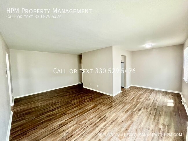 Foto del edificio - One-Bedroom Apartment for rent. First Mont...