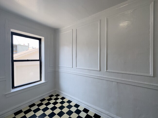 Foto del edificio - 3308 W Schubert Ave
