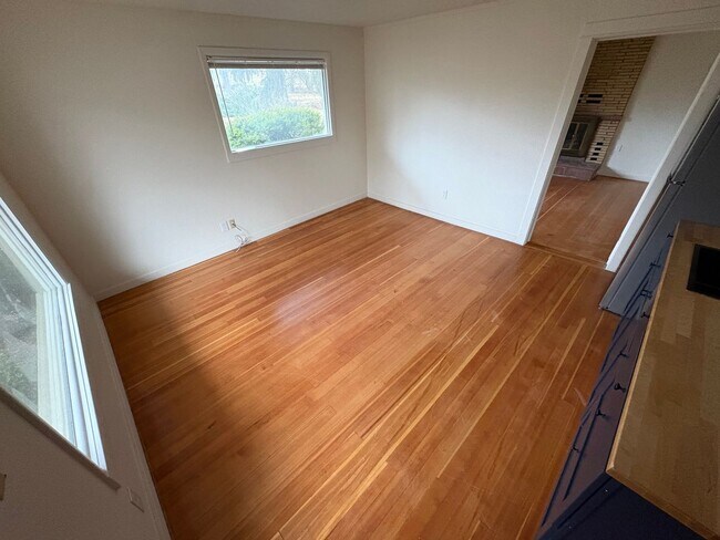 Foto del edificio - North Almon Farm