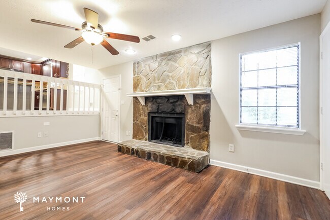 Building Photo - 110 Lupine Ct