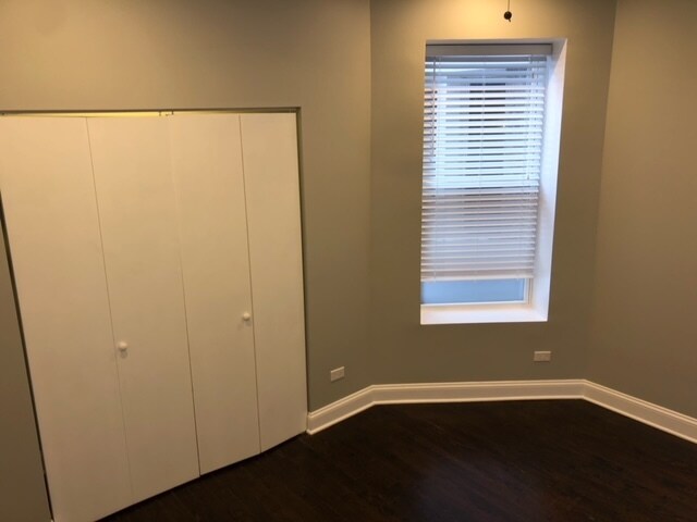 Bedroom - 3320 W Beach Ave