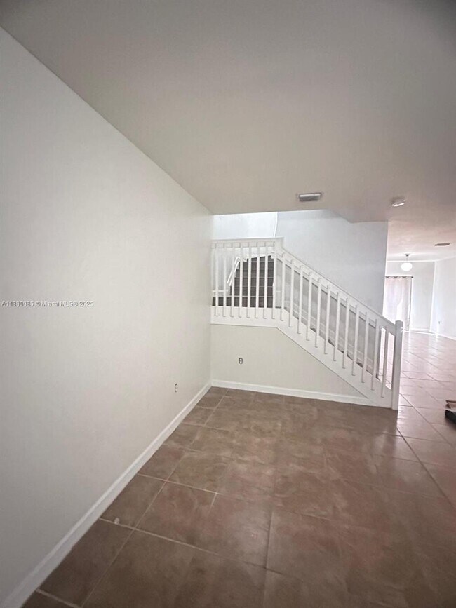 Foto del edificio - 15068 SW 117th Terrace