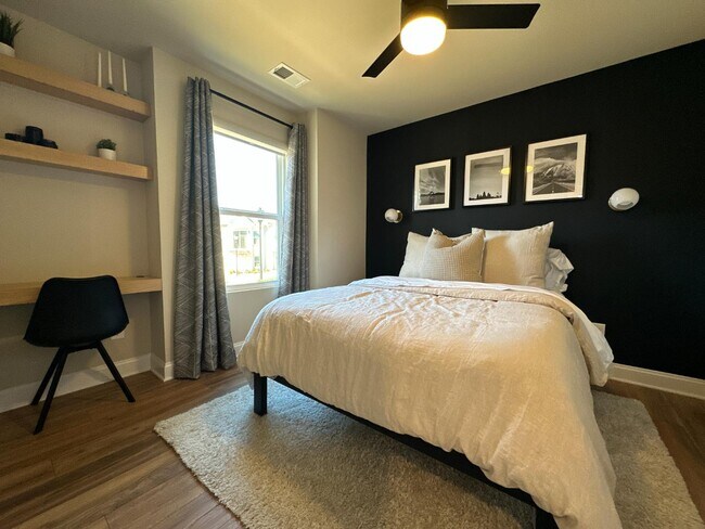 Foto del edificio - 1404 Winding Stream Rd