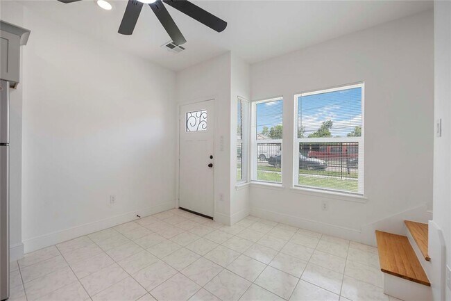 Foto del edificio - 4814 Wilmington St
