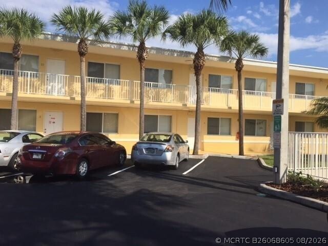 Foto del edificio - 2080 NE 167th St