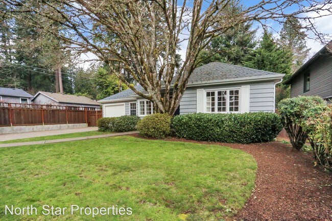 Building Photo - 2 br, 1 bath House - 821 Evergreen Rd