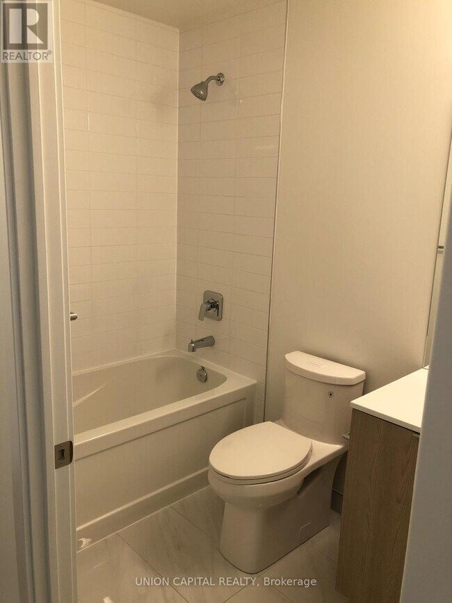 Photo du bâtiment - 50 Ordnance St