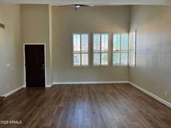 Foto del edificio - 11851 N 91st Pl