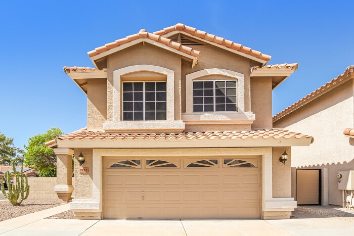 Foto principal - 7712 W Behrend Dr