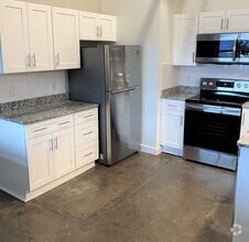 Building Photo - 410 Wellons St