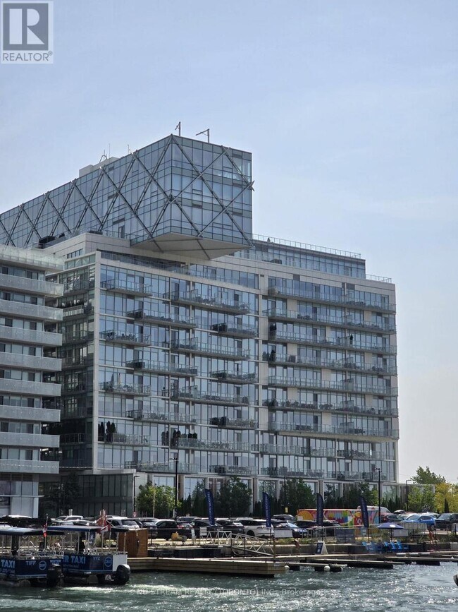 Building Photo - 29-729 Queens Quay E
